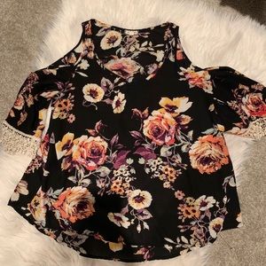 Cold shoulder top
